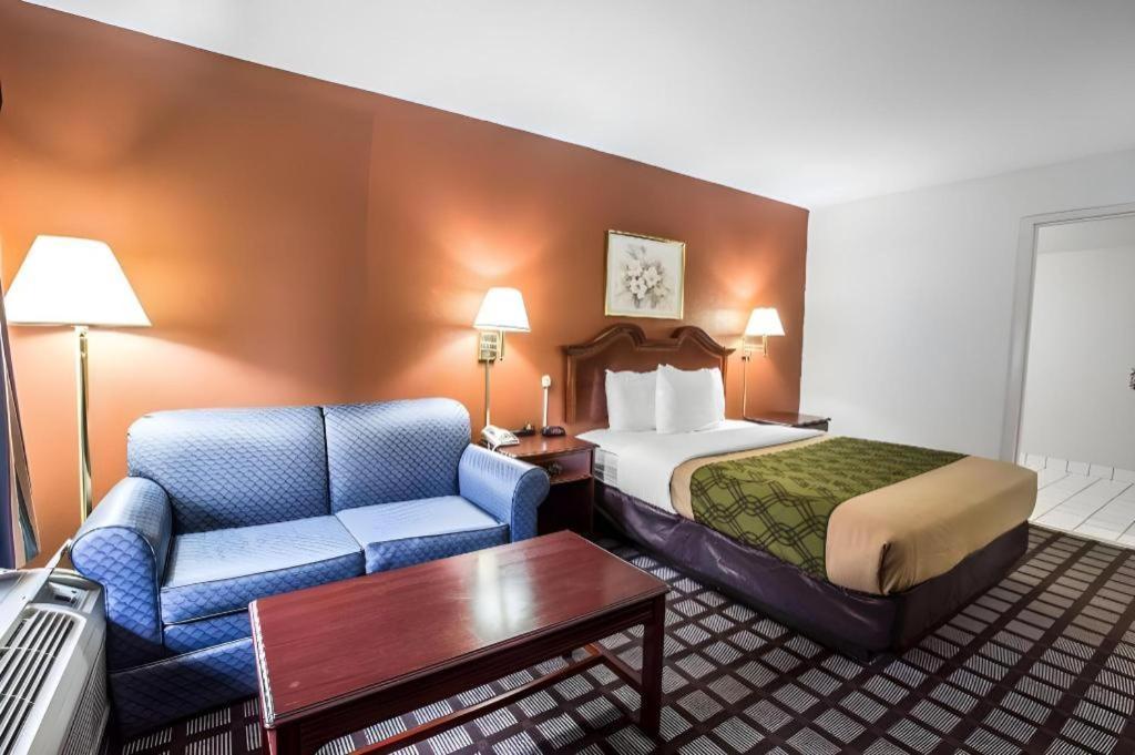 Econo Lodge South Garner Buitenkant foto